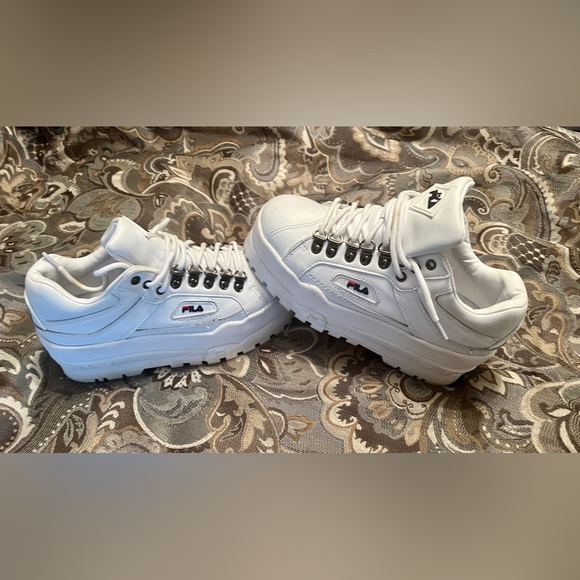 Fila platform sneaker - Picture 3 of 6